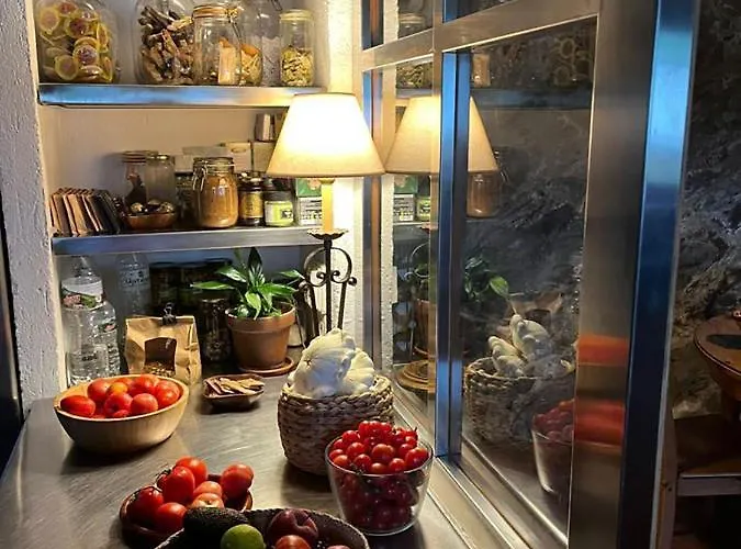 El Querol Vell מלון Borredá