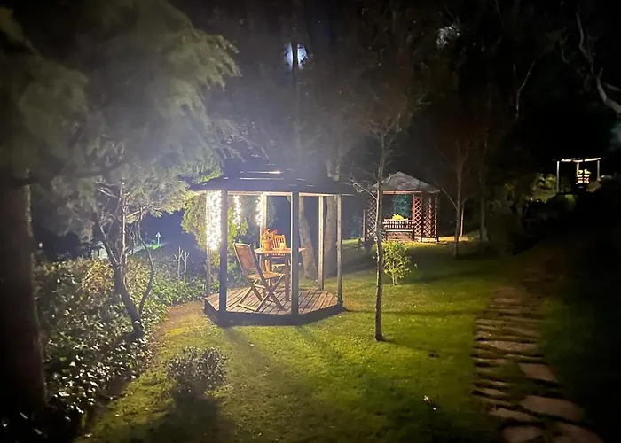 El Querol Vell מלון 3*