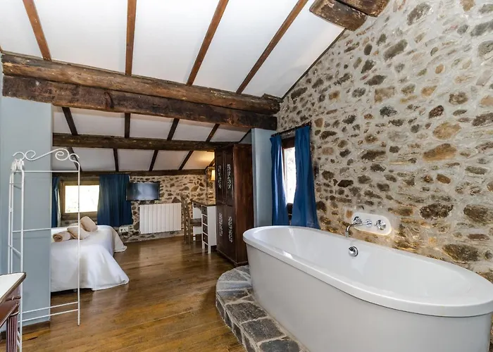 מלון El Querol Vell 3*