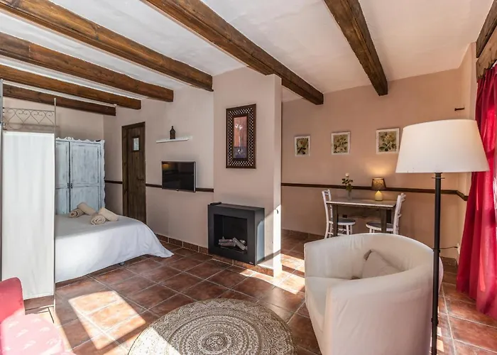 El Querol Vell מלון Borredá