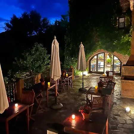 El Querol Vell Hotel